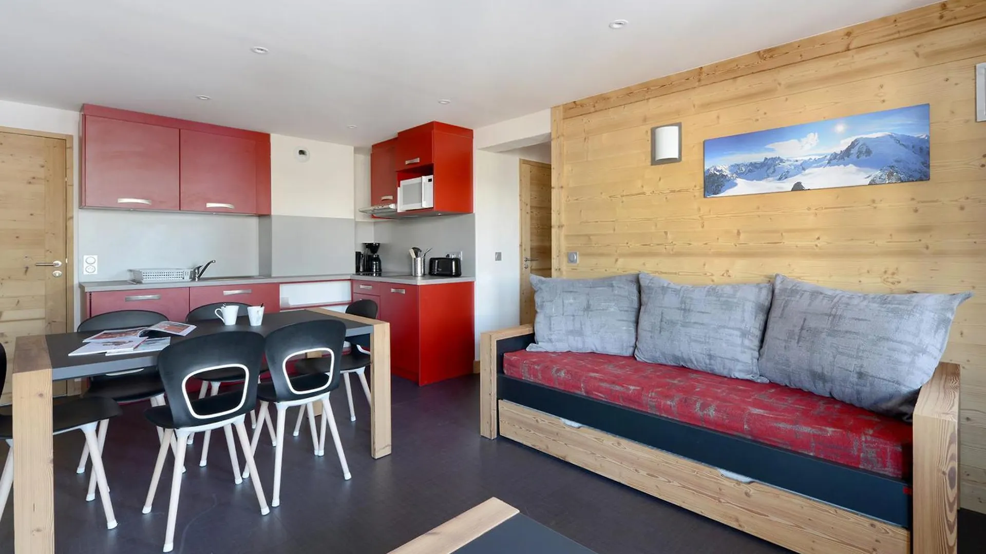 Appartement Renove, Balcon, Acces Piste Facile, Pres Des Commerces, Animaux Admis - Fr-1-181-1927 La Plagne-Tarentaise