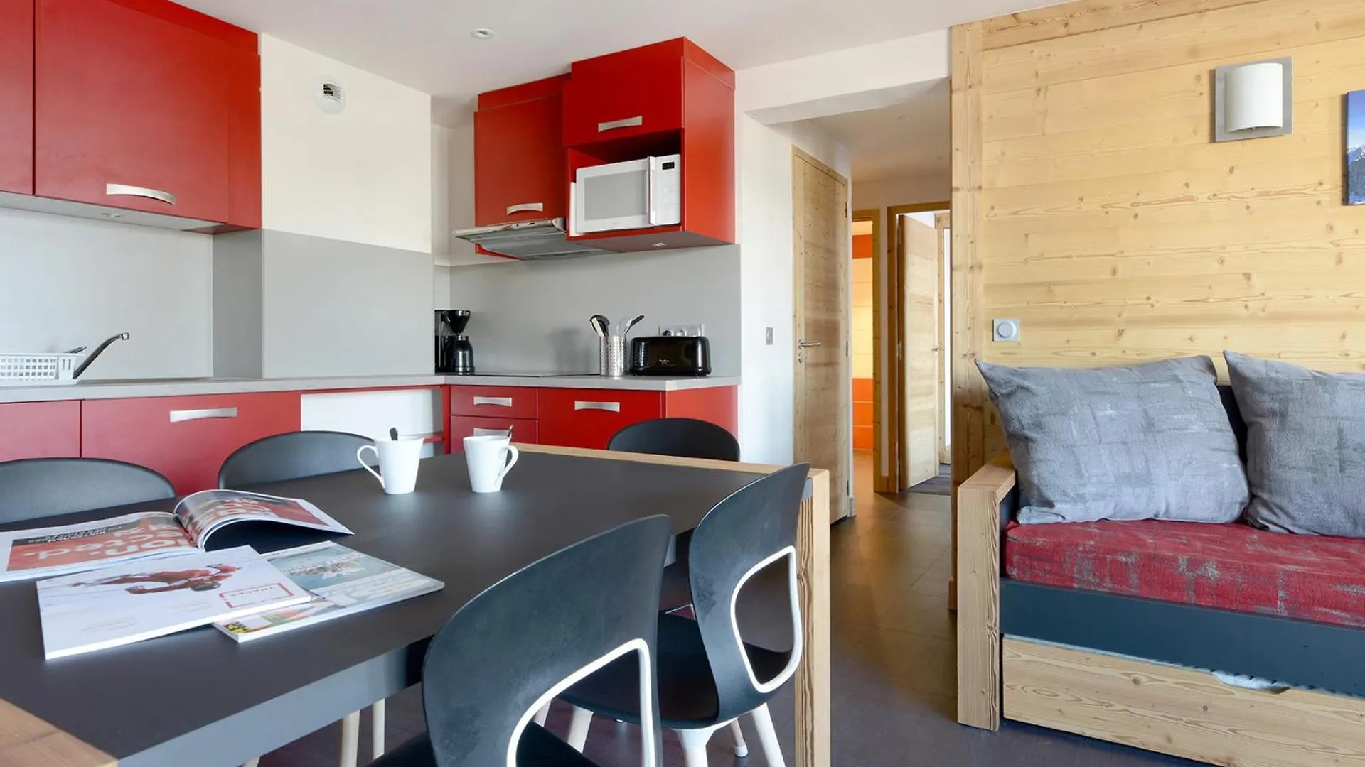 Appartement Renove, Balcon, Acces Piste Facile, Pres Des Commerces, Animaux Admis - Fr-1-181-1927 La Plagne-Tarentaise
